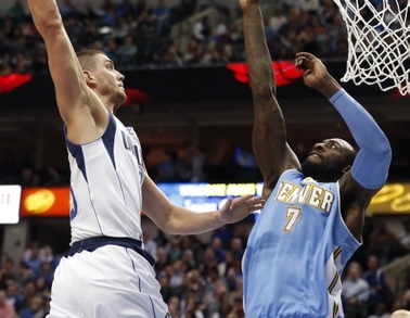 Chandler Parsons dunks on JJ Hickson!