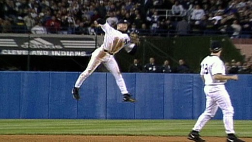 Derek Jeter’s famous jump throw in the 1998 MLB playoffs (Throwback Thursday)