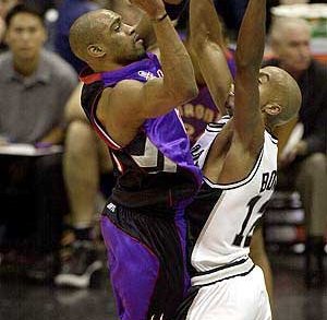 Vince Carter vs. Bruce Bowen (A historic look into the many scuffles between the two)