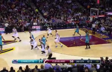 LeBron James throws down a half court alley-oop pass from JR Smith