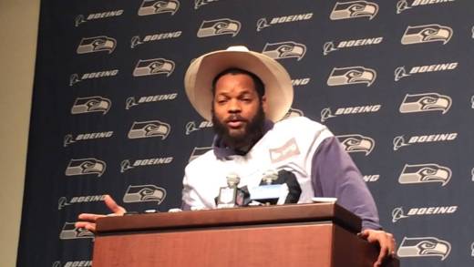 Seahawks DE Michael Bennett likens the Superbowl to Boxing