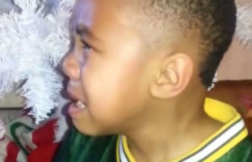 6 year old Packers fan devastated