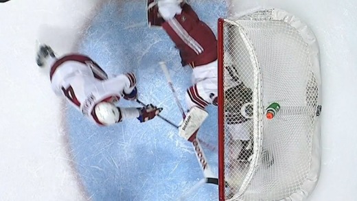 Coyotes goalie Mike Smith makes fabulous game saving stop