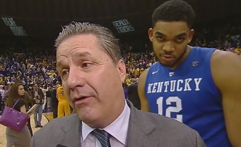 Karl-Anthony Towns photobombs John Calipari at perfect moment