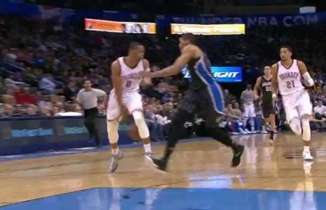 Russell Westbrook drops a dime between his legs