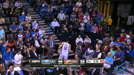 Steven Adams sinks one-handed free throw!