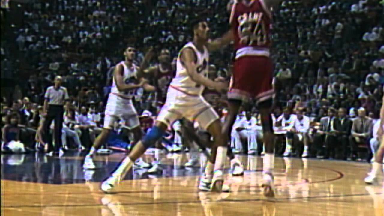 25 Years ago Michael Jordan dropped his regular season career high 69 points