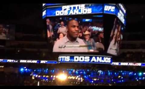 DeMarco Murray booed in Dallas at UFC 185