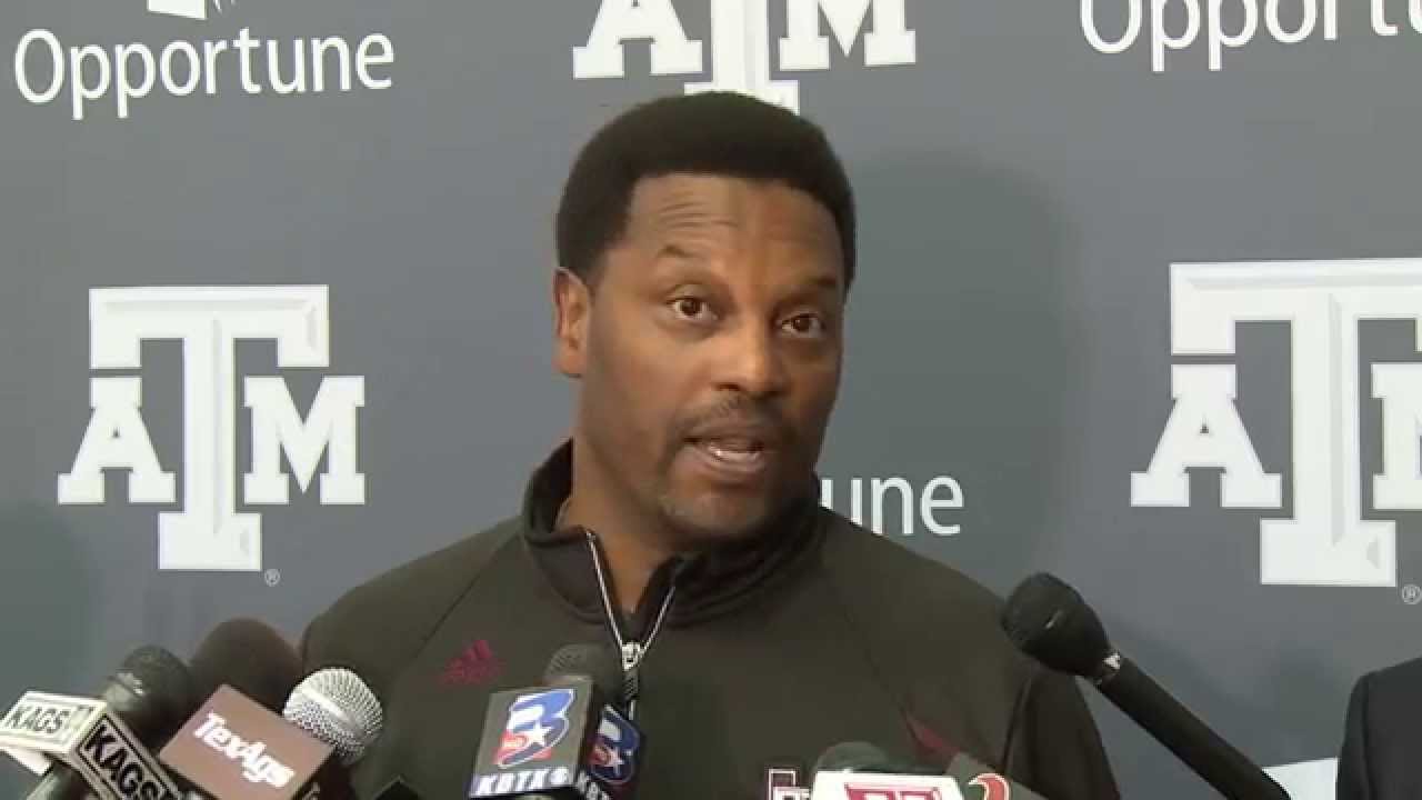 Kevin Sumlin speaks to the media for Texas A&M Pro Day 2015