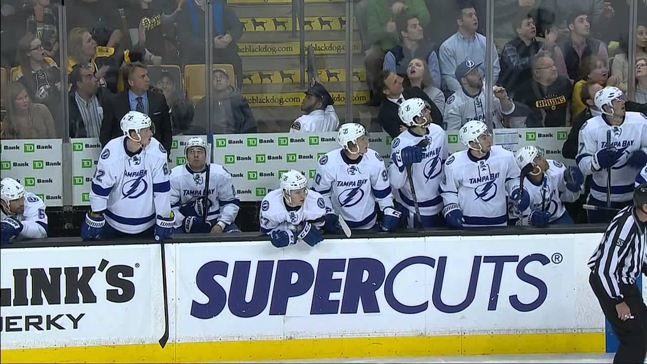 Steven Stamkos ejected for throwing broken stick into stands