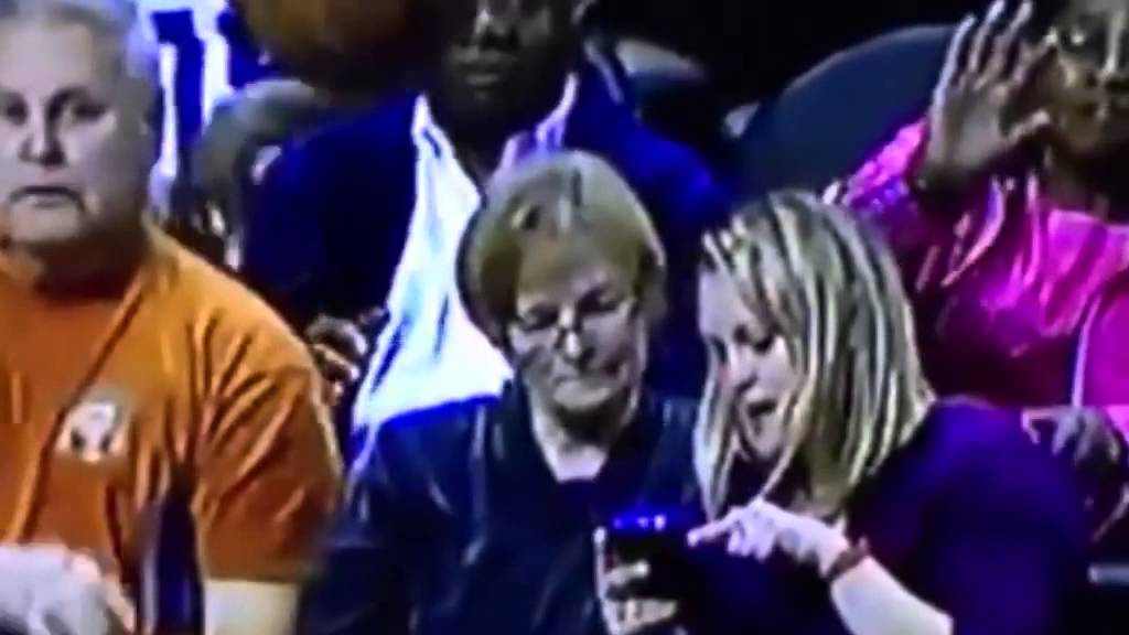 Woman gets clocked in the face by deflected pass at Charlotte Hornets game