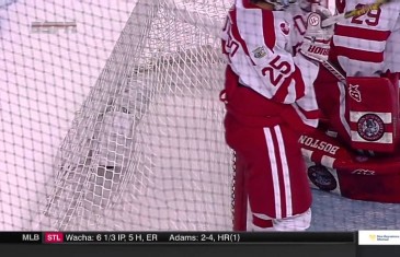 Boston University goalie gives up blooper goal in NCAA title game