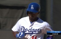 Jimmy Rollins breaks the tie with a three-run homer