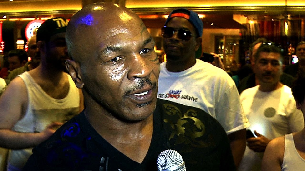 Mike Tyson has harsh words for Floyd Mayweather