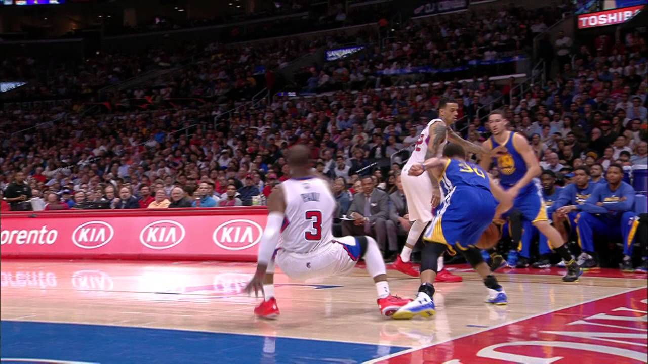 Steph Curry drops Chris Paul with behind the back dribble