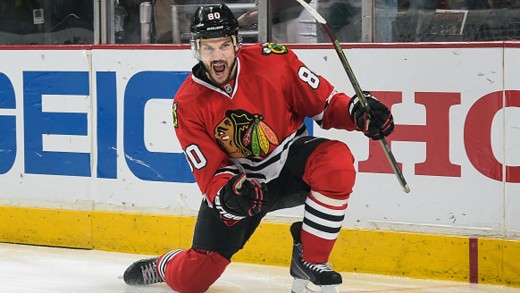 Chicago Blackhawks forward Antoine Vermett scores 2OT winner