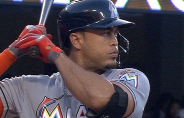 Giancarlo Stanton crushes homer out of Dodger Stadium