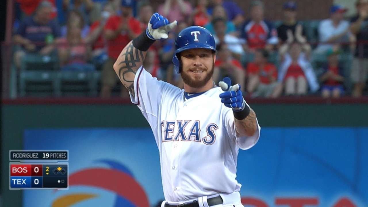 Josh Hamilton returns to Texas & doubles in first at bat