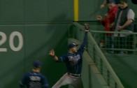 Kevin Kiermaier robs David Ortiz of extra bases