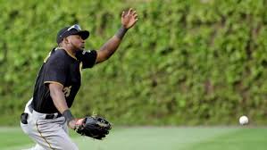 Cubs walk off on on a fly ball that Gregory Polanco falls down while trying to play