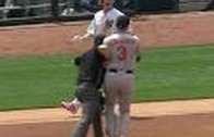Umpire punches Ryan Flaherty during out call
