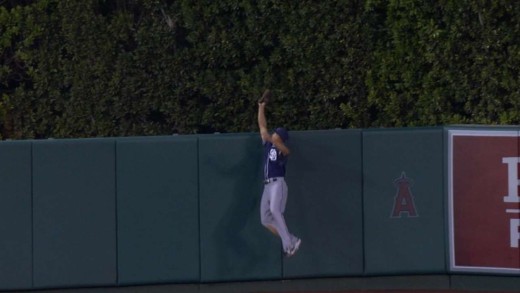 Will Venable robs Mike Trout of a homer