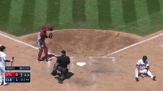 Yadier Molina fakes throw to second & nabs Chisenhall