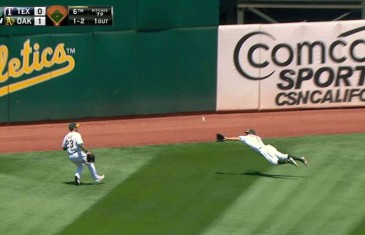 Billy Burns makes an outstanding diving catch