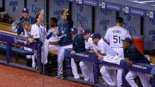 Chris Archer & David DeJesus do a trippy dance to Souza’s walk up music