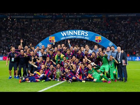 FC Barcelona lift the Champions League trophy