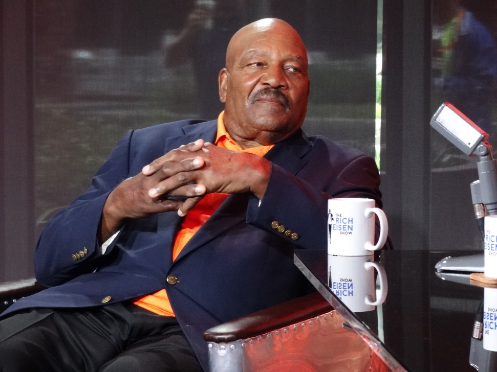 Hall of Famer Jim Brown talks Johnny Football with Rich Eisen