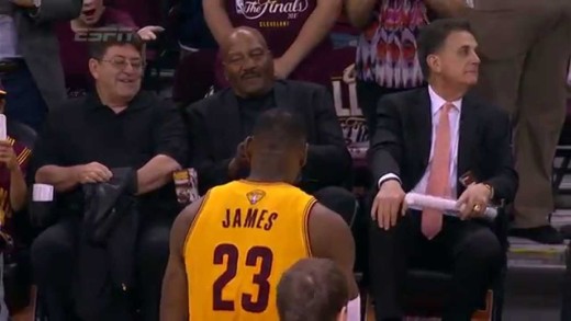 LeBron James pays tribute to the legendary Jim Brown pre-game