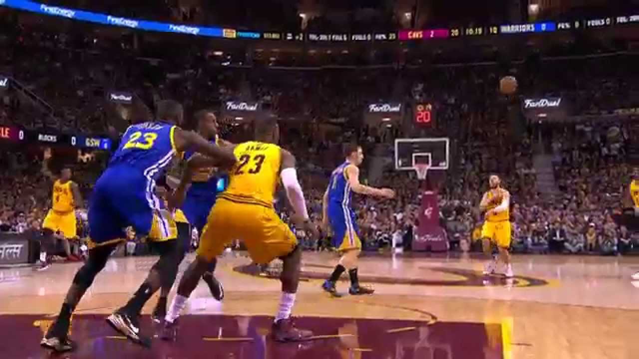 LeBron James with an impressive no look pass to Mozgov for the dunk