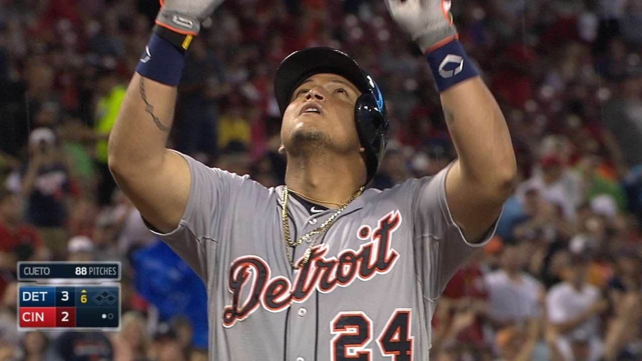 Mercy: Miguel Cabrera hits an opposite field moon shot