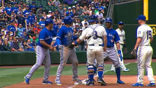 Bizarre: Mariners execute a 3-6-2 triple play on Blue Jays