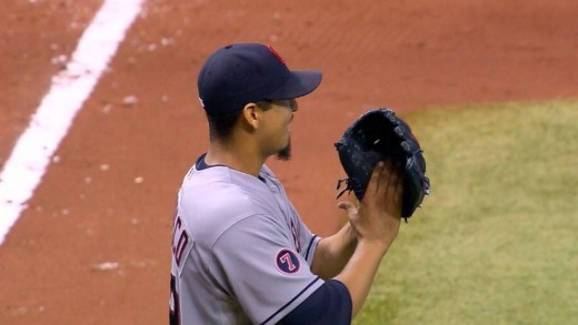 Carlos Carrasco loses no-hitter with 2 outs in the 9th inning