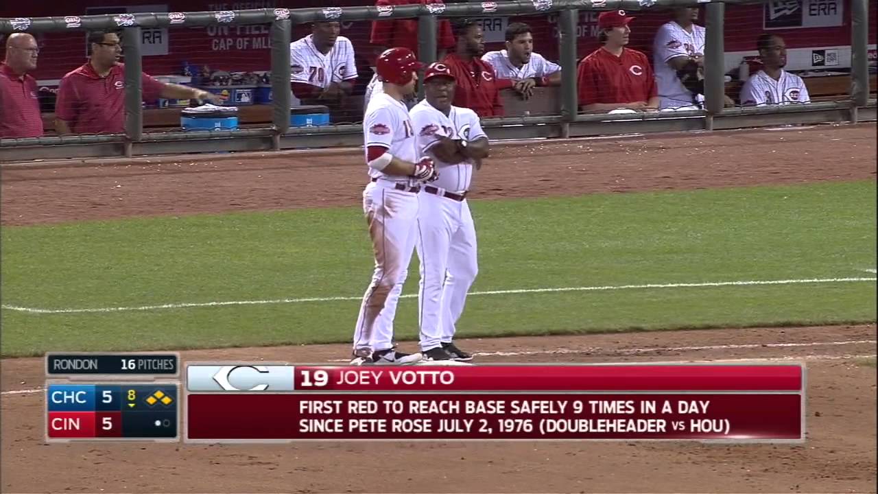 Joey Votto reaches for ninth time of doubleheader