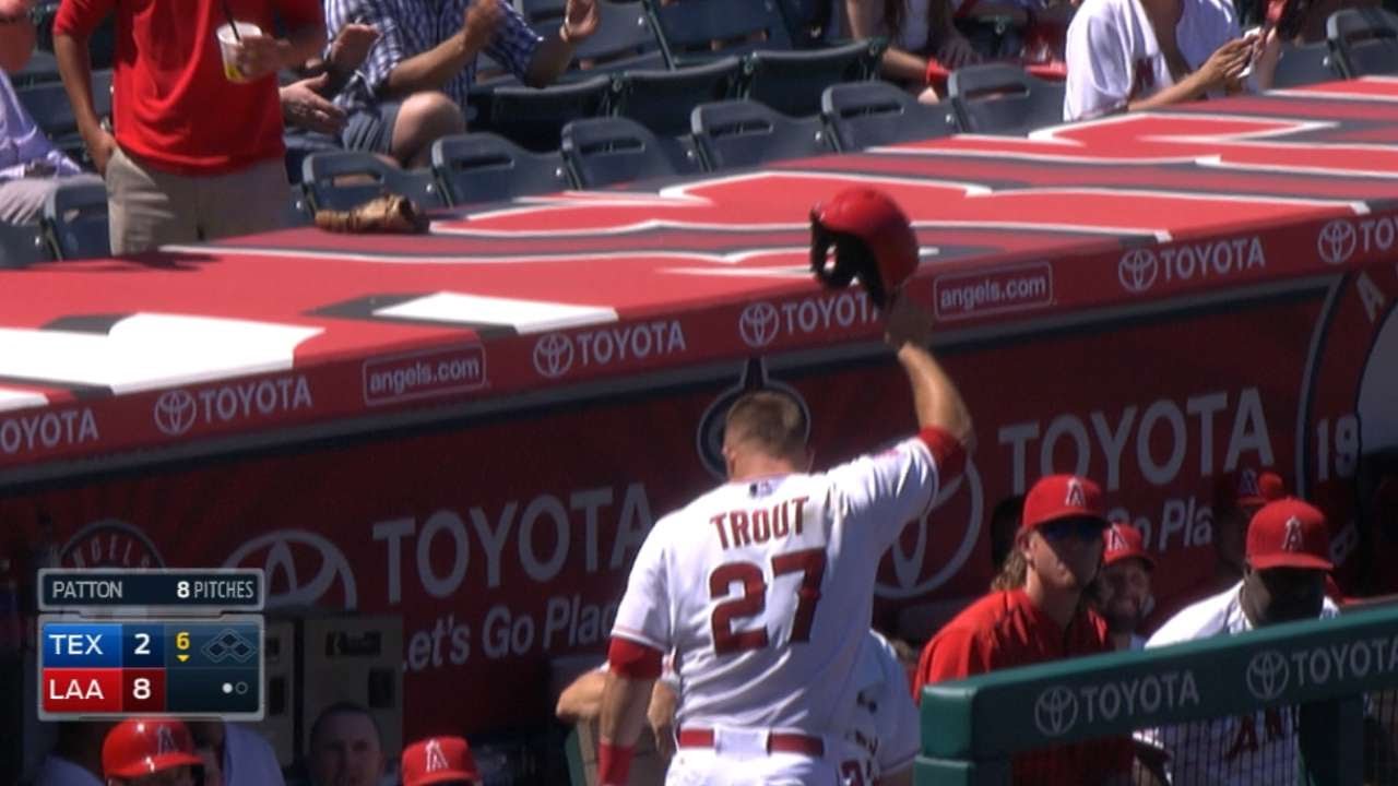 Mike Trout crushes a oppo grand slam into a fans 