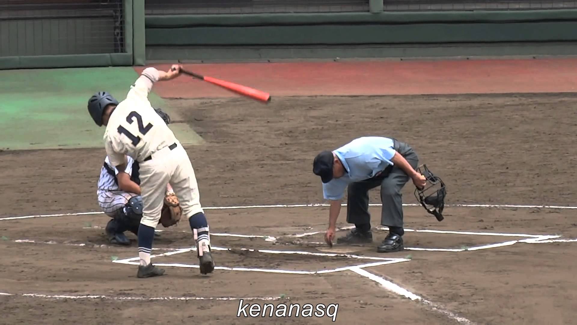 Must See: Japanese high school baseball player does dance movements while batting