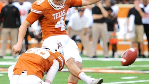 Texas Longhorns kicker Nick Rose nails a 80 yard field goal