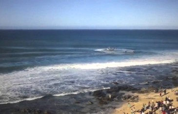 Surfer Mick Fanning escapes a Shark Attack at the J-Bay Open