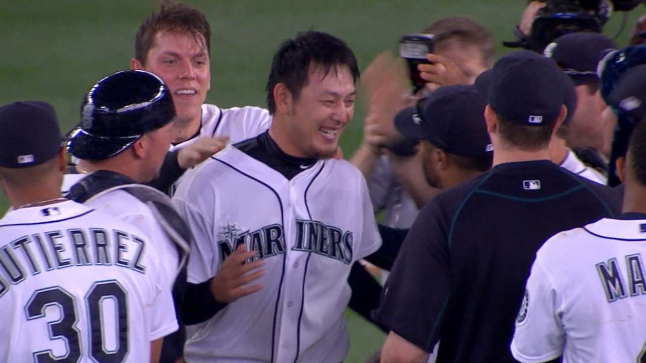 Hisashi Iwakuma gets final out of his no-hitter