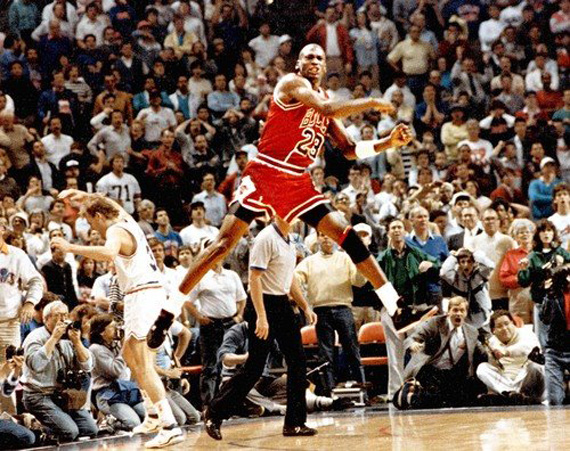 New angle of Michael Jordan's 1989 buzzer beater vs. Cleveland