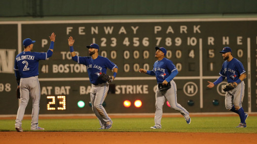 Jose Bautista tells Red Sox fans to look at the standings board & Joe Kelly eyes him down