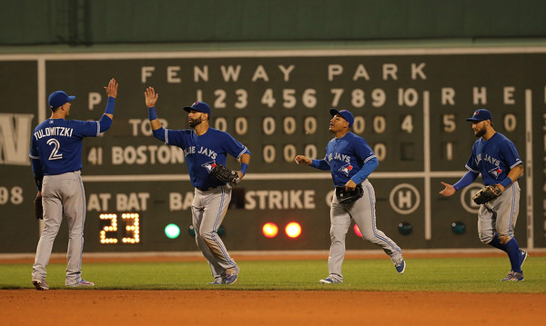 Jose Bautista tells Red Sox fans to look at the standings board & Joe Kelly eyes him down