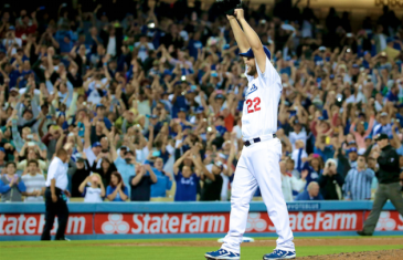 Clayton Kershaw battles through crazy 9th for 15 strikeout complete game