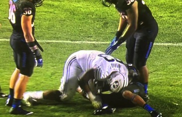 Dirty: BYU player punches Boise State player in the groin