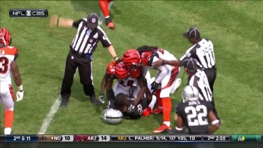 Bitch Move: Adam ‘Pacman’ Jones slams Amari Cooper’s head on his helmet