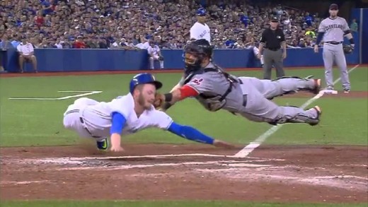 Josh Donaldson scores on Sac Fly to 2nd base via an impressive slide