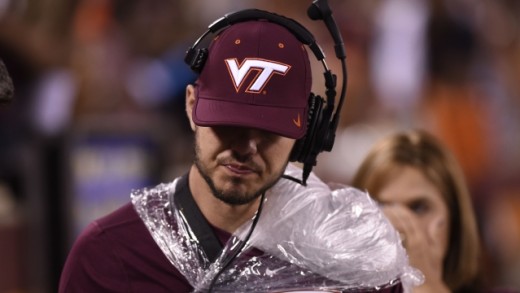 Virginia Tech QB says “gonna take a lot more to knock me out” & gets broken collarbone after